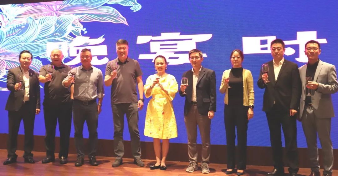 合作签约,共赴酒店高质量发展之旅!